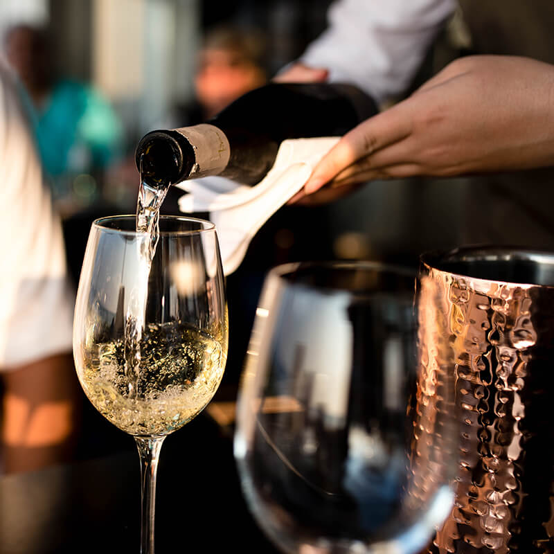 Wein trinken in der Marienhöhe auf Norderney.