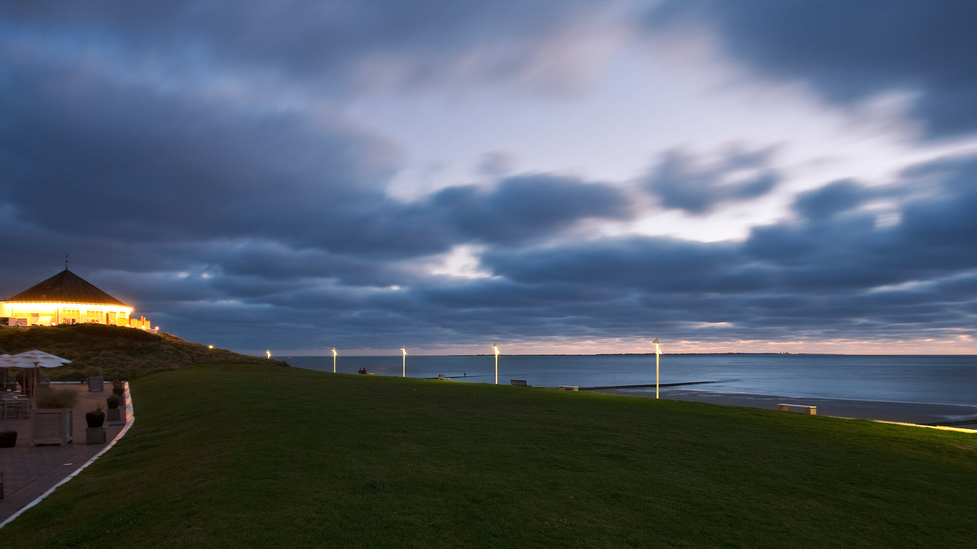 Nachts am Meer an der Marienhöhe.